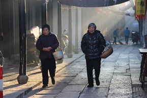 早市