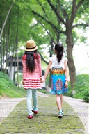 夏日，姐妹淘。