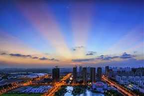 《霞光》