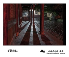 《古镇夜色》