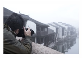 摄