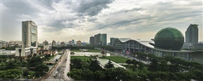 雨后广场