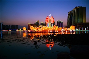 时代公园夜景