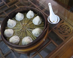 南翔小笼汤包