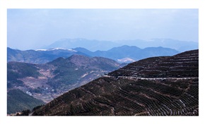 《山连山》