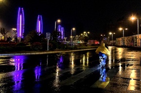 《雨夜》