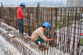 轻轨工地