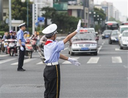 少年警校小交警之左转