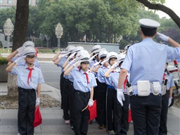 少年警校小交警之上岗前