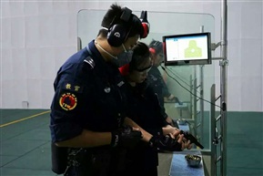 射击教官