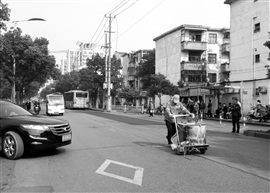 《划线工人》