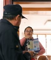 走访普法进家庭