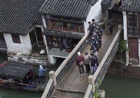 《交谈》
