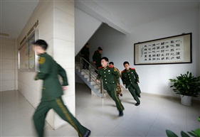 《火情出警》组照2