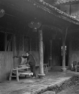 《老人与老房》