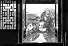 窗外