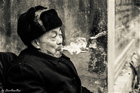 霸气老爷子