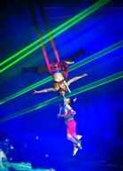 高空飞舞