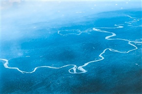 湾湾曲曲