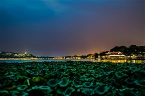 夜西湖