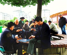快乐的老伙子们