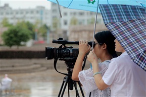 雨中即景