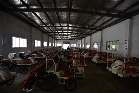 新农村的农机具