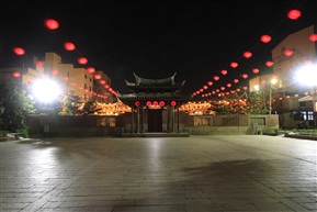 台灣彰化鹿港龍山寺