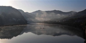 山村之晨