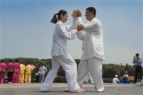 较劲