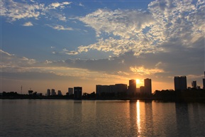 夏驾河的早晨（1）
