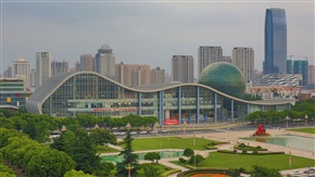 五彩科博馆