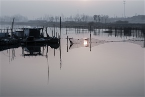 《水乡晨曦》