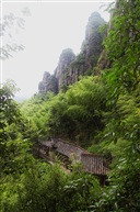南尖岩
