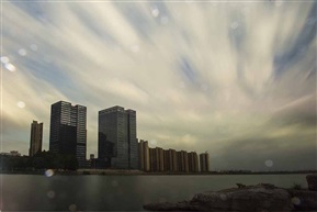 乱云飞渡