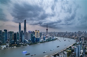 《浦江两岸》