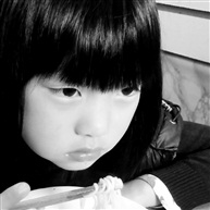 《吃面小妹》