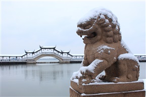 古镇初雪（4）