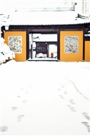 雪径通寺门