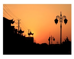 《夕照双亭》