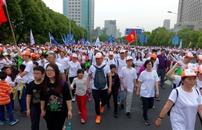 徒步大会-占领大马路