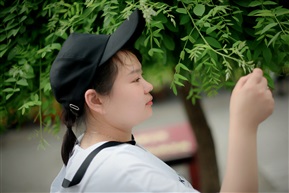 美女同事