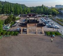 《亭林公园正门》