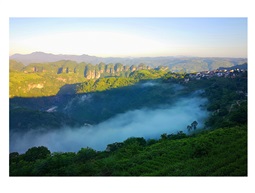 《穿岩十九峰》