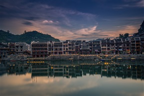 古镇夜色