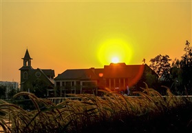 夕阳下的大渔湾