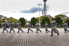 组图：大练兵1
