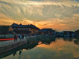 黄昏