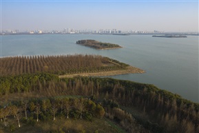 傀儡湖