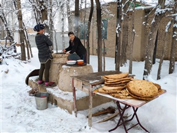 雪地馕摊